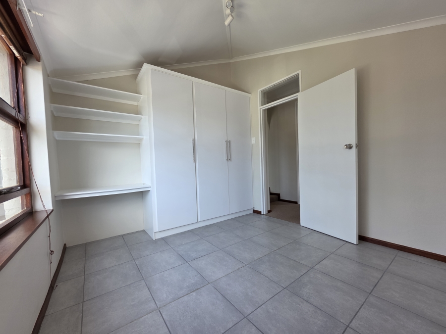 5 Bedroom Property for Sale in Bayview Western Cape